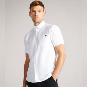 Ted Baker NWOT Capsho White Short Sleeve Button Down Shirt